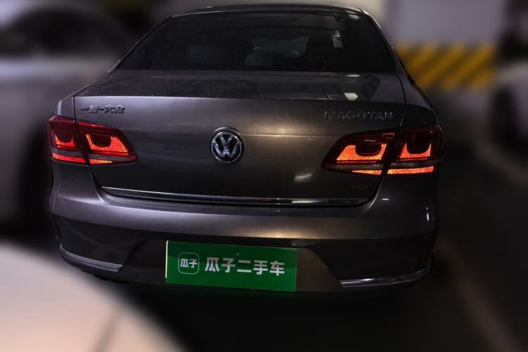 Used Volkswagen Magotan 2013 1.8TSI Luxury Model Rear