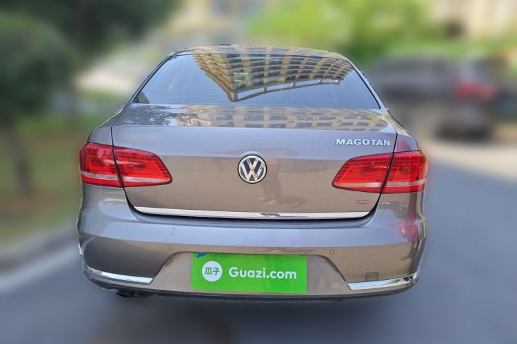 Used Volkswagen Magotan 2013 2.0 TSI Prestige Model Rear