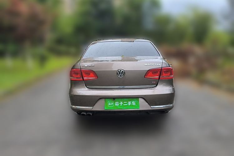 Used Volkswagen Magotan 2013 1.8TSI Premier Model Rear