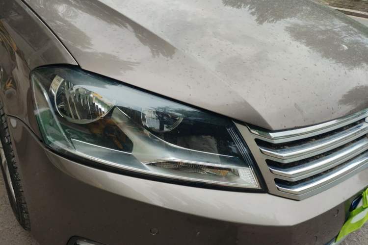Used Volkswagen Magotan 2013 1.8TSI Premier Model Right Front Headlight