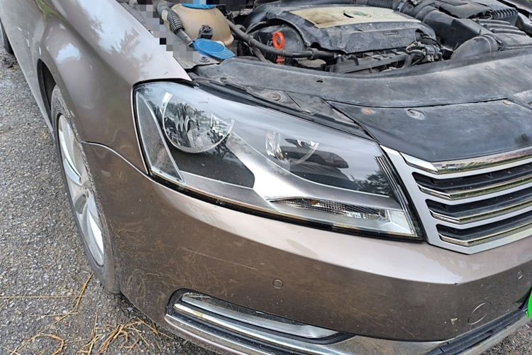 Used Volkswagen Magotan 2013 1.8TSI Premier Model Right Front Headlight
