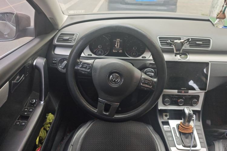 Used Volkswagen Magotan 2013 1.8TSI Premier Model Steering Wheel