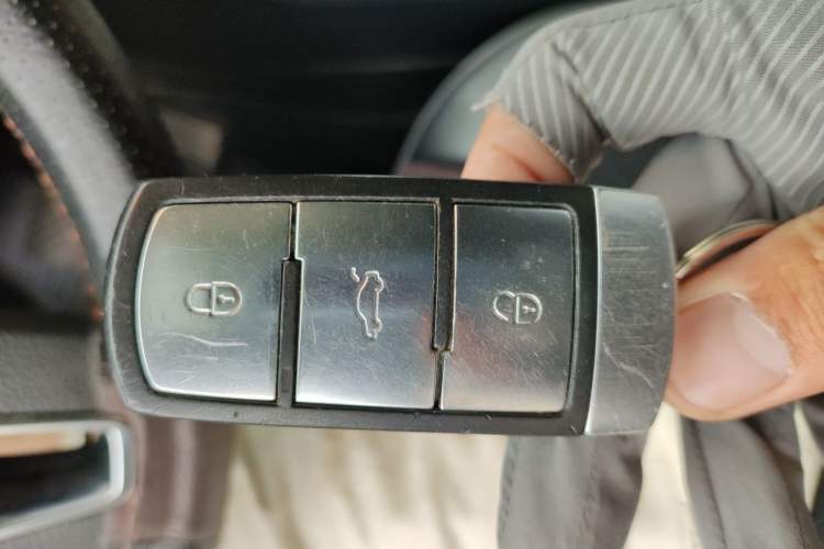 Used Volkswagen Magotan 2013 1.8TSI Premier Model Vehicle Key