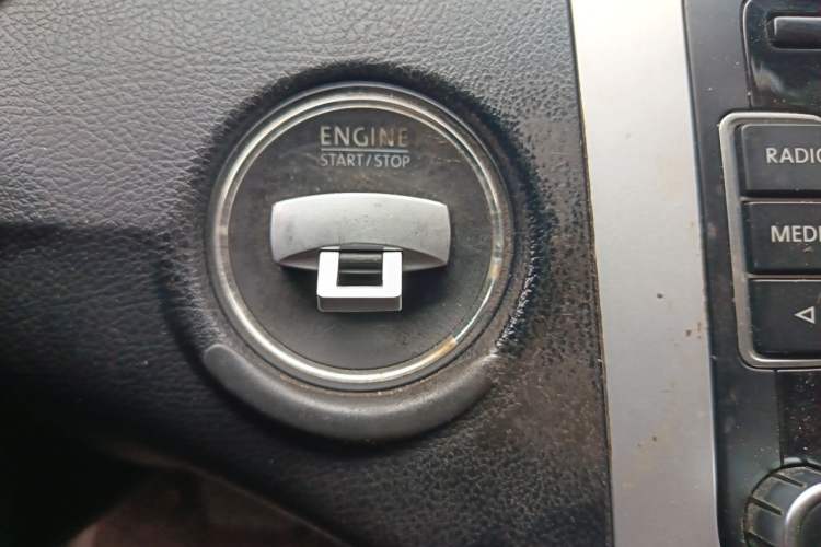 Used Volkswagen Magotan 2013 1.8TSI Luxury Model Vehicle Key