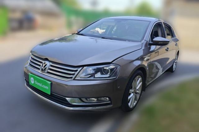 Used Volkswagen Magotan 2013 2.0 TSI Prestige Model
