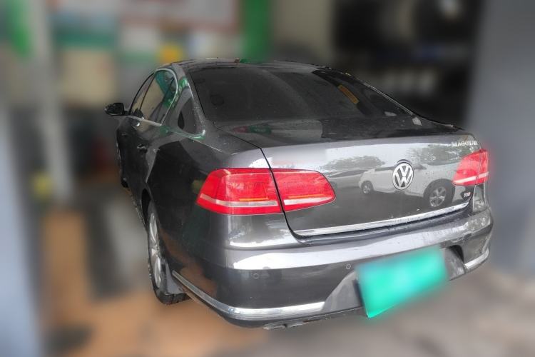 Used Volkswagen Magotan 2013 1.8TSI Luxury Model Rear Left 45 Deg