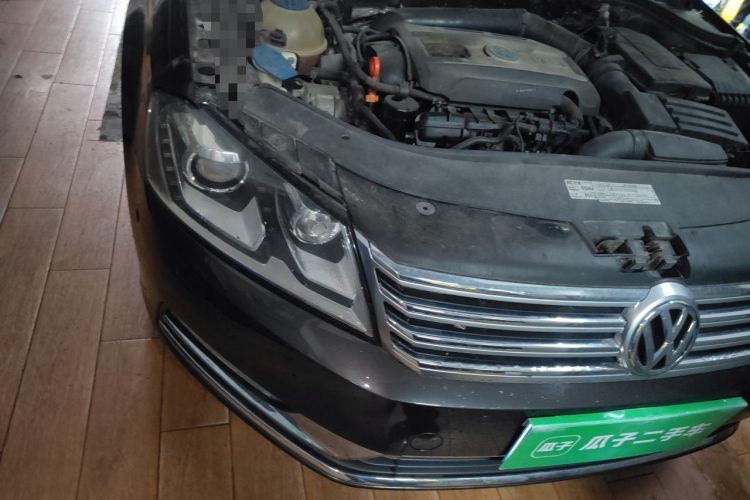 Used Volkswagen Magotan 2013 1.8TSI Luxury Model Right Front Headlight