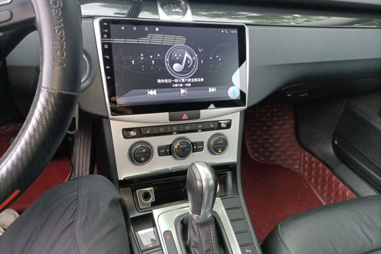 Used Volkswagen Magotan 2013 1.8TSI Luxury Model Audio And AC Panel