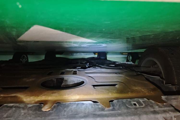 Used Volkswagen Magotan 2013 1.8TSI Premier Model Chassis Front