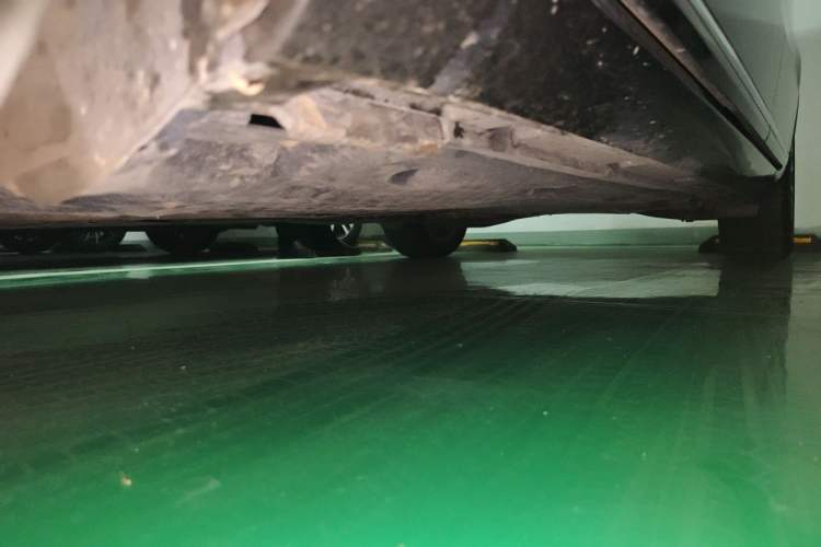 Used Volkswagen Magotan 2013 1.8TSI Premier Model Chassis Front Left