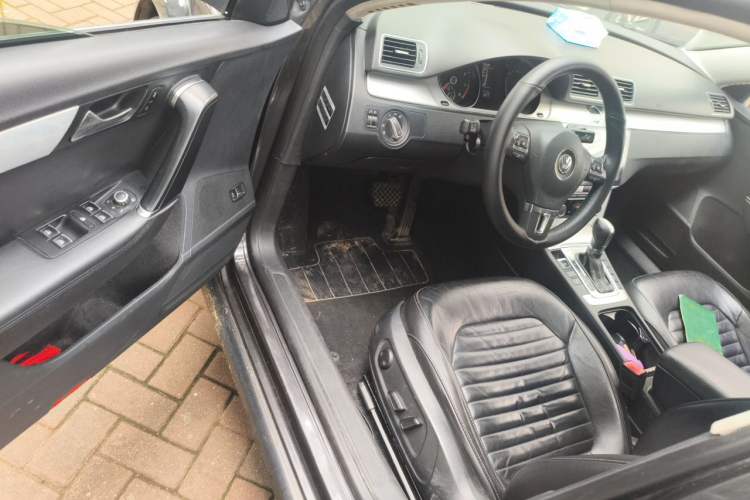 Used Volkswagen Magotan 2013 1.8TSI Premier Model Driver Seat