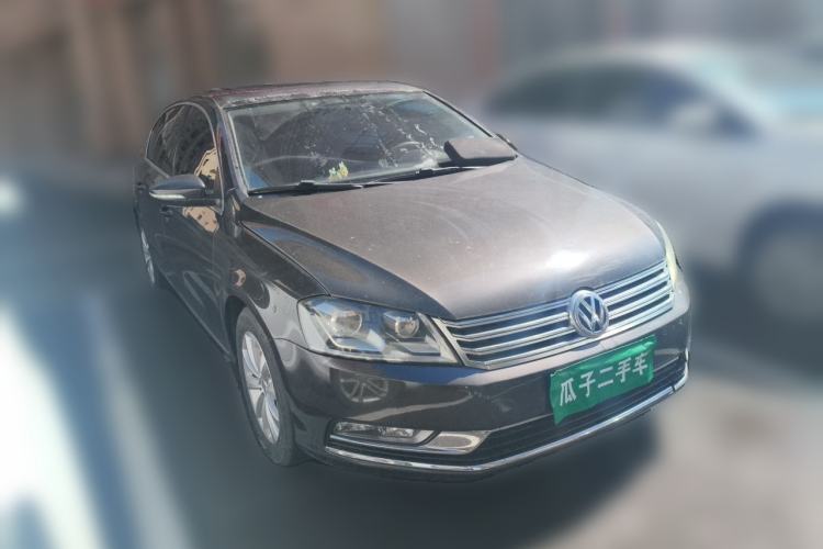 Used Volkswagen Magotan 2013 1.8TSI Premier Model Front Right 45 Deg