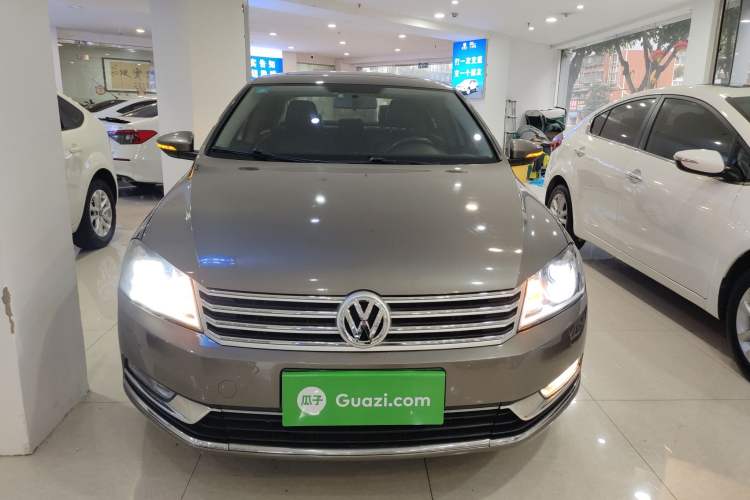 Used Volkswagen Magotan 2013 1.8TSI Luxury Model Front