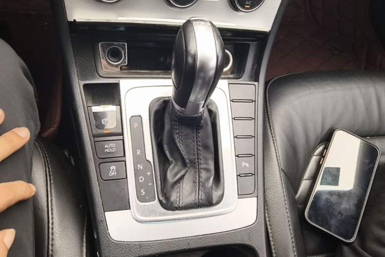 Used Volkswagen Magotan 2013 1.8TSI Luxury Model Gear Lever
