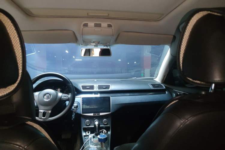 Used Volkswagen Magotan 2013 1.8TSI Luxury Model Headliner