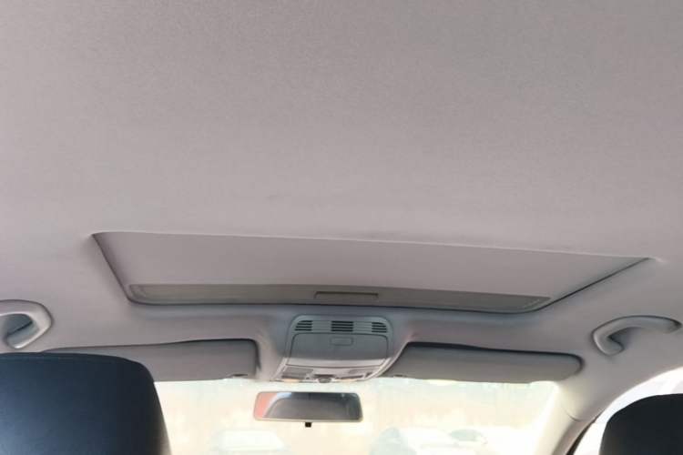 Used Volkswagen Magotan 2013 1.8TSI Luxury Model Headliner