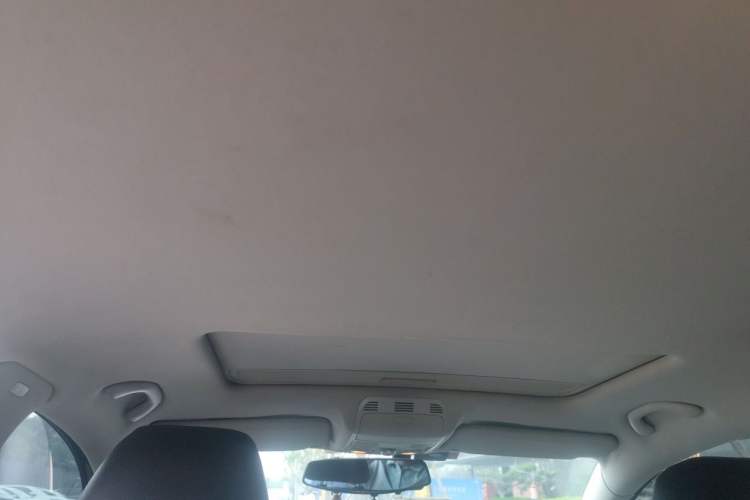 Used Volkswagen Magotan 2013 1.8TSI Luxury Model Headliner