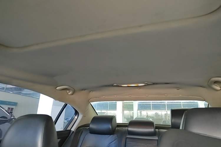 Used Volkswagen Magotan 2013 1.8TSI Premier Model Headliner