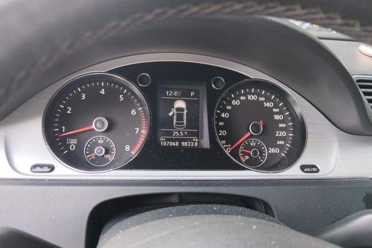 Used Volkswagen Magotan 2013 1.8TSI Premier Model Instrument Cluster