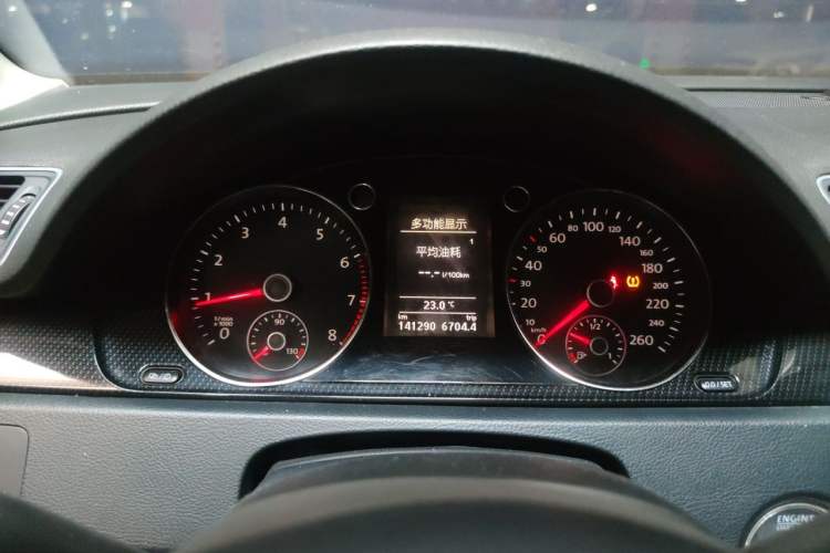 Used Volkswagen Magotan 2013 1.8TSI Luxury Model Instrument Cluster