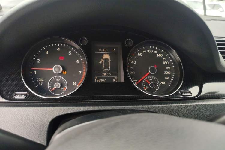 Used Volkswagen Magotan 2013 1.8TSI Premier Model Instrument Cluster
