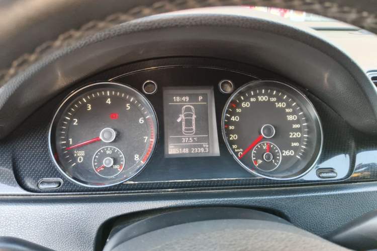 Used Volkswagen Magotan 2013 1.8TSI Luxury Model Instrument Cluster
