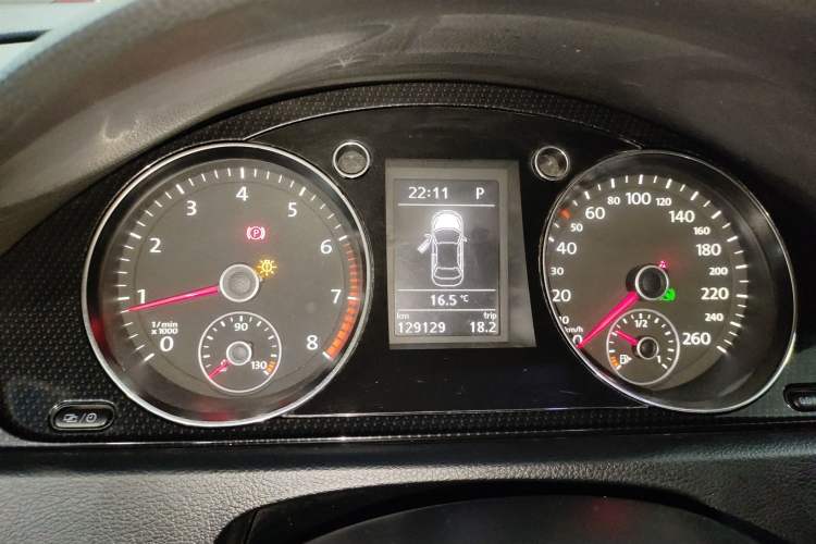 Used Volkswagen Magotan 2013 1.8TSI Luxury Model Instrument Cluster