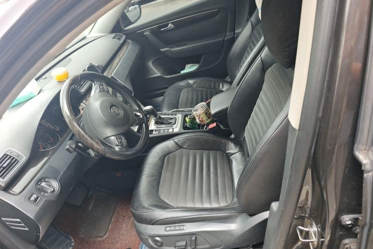 Used Volkswagen Magotan 2013 1.8TSI Luxury Model Left Front Seat