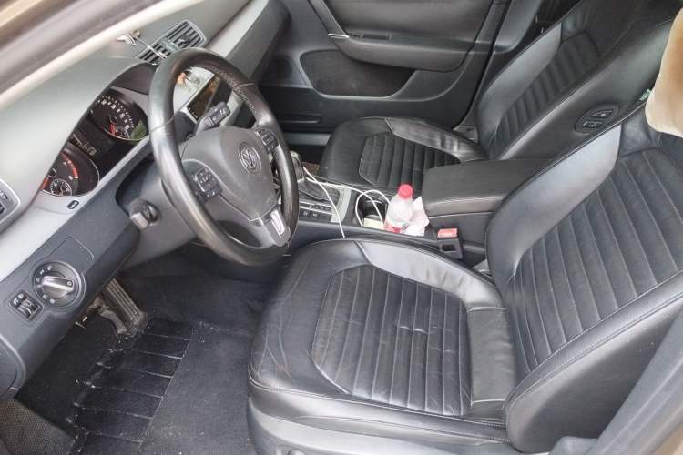 Used Volkswagen Magotan 2013 1.8TSI Premier Model Left Front Seat