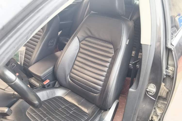 Used Volkswagen Magotan 2013 1.8TSI Luxury Model Left Front Seat