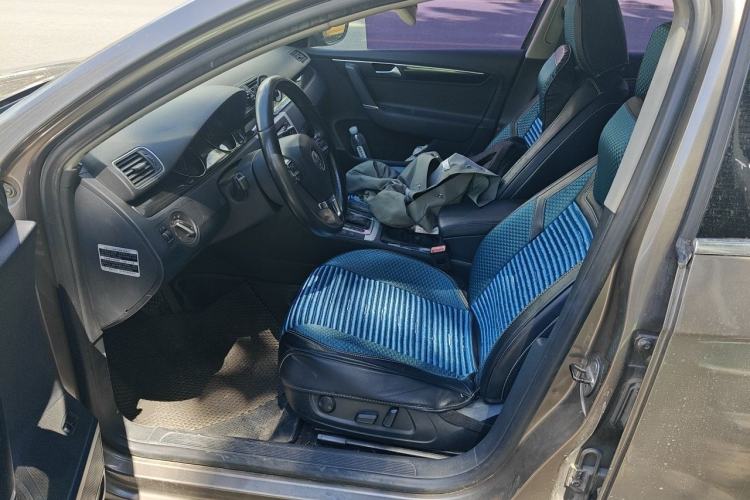 Used Volkswagen Magotan 2013 1.8TSI Premier Model Left Front Seat