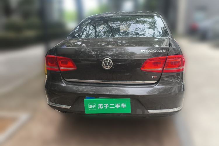 Used Volkswagen Magotan 2013 1.8TSI Premier Model Rear