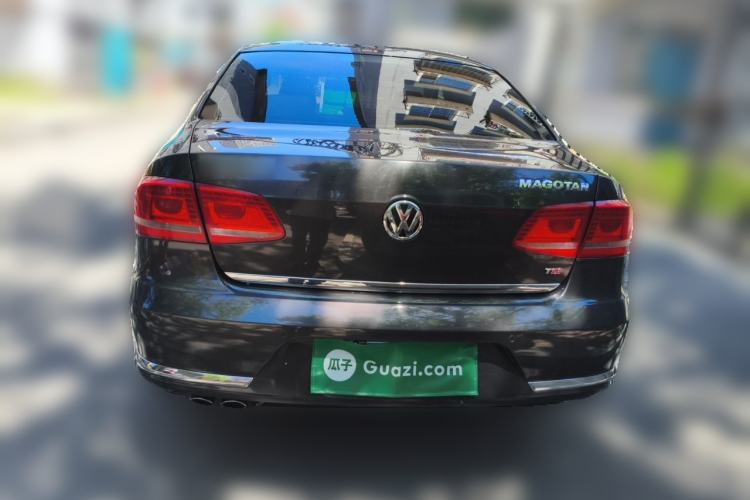 Used Volkswagen Magotan 2013 1.8TSI Luxury Model Rear