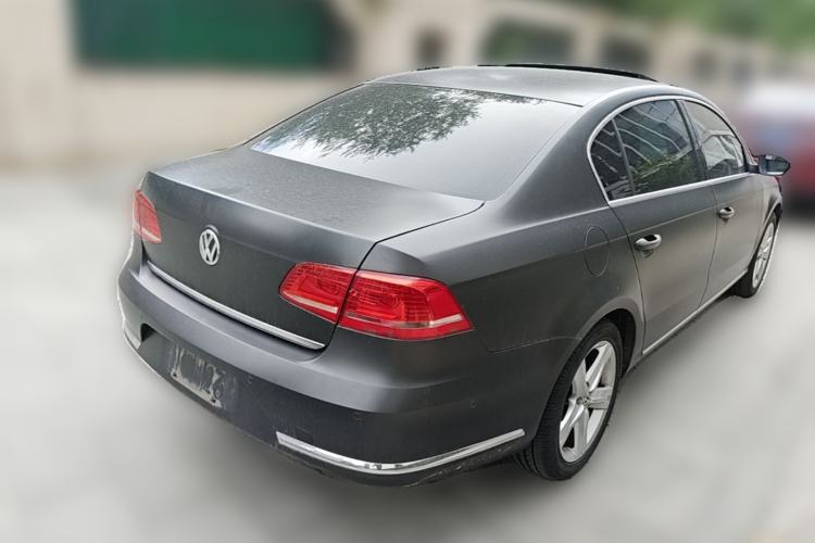 Used Volkswagen Magotan 2013 2.0 TSI Ultimate Model Rear Right 45 Deg