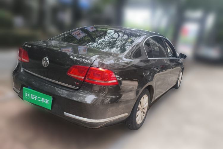 Used Volkswagen Magotan 2013 1.8TSI Premier Model Rear Right 45 Deg