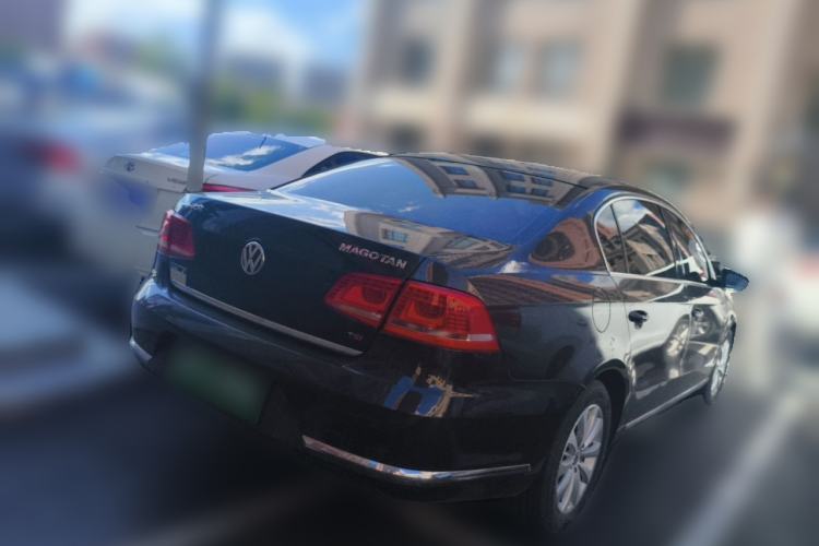 Used Volkswagen Magotan 2013 1.8TSI Premier Model Rear Right 45 Deg