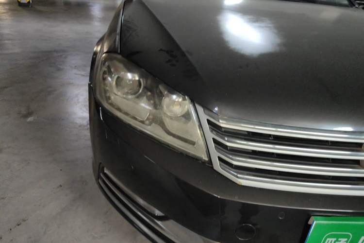 Used Volkswagen Magotan 2013 1.8TSI Luxury Model Right Front Headlight