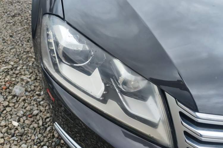 Used Volkswagen Magotan 2013 1.8TSI Premier Model Right Front Headlight