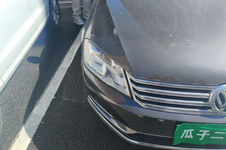 Used Volkswagen Magotan 2013 1.8TSI Premier Model Right Front Headlight