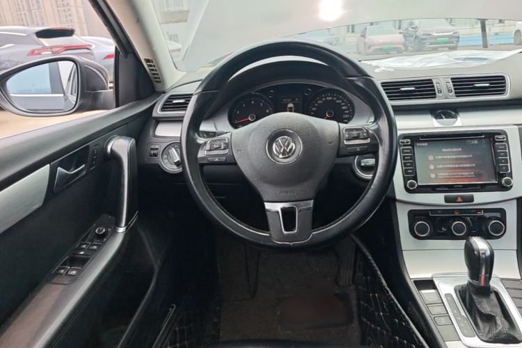 Used Volkswagen Magotan 2013 1.8TSI Premier Model Steering Wheel