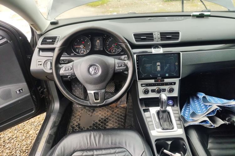 Used Volkswagen Magotan 2013 1.8TSI Premier Model Steering Wheel