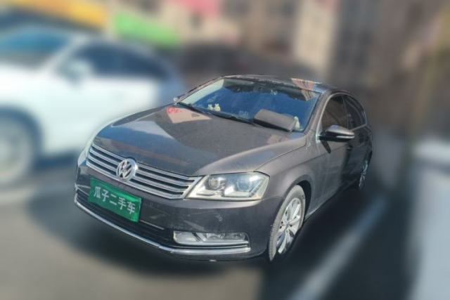 Ojetý Volkswagen Magotan 2013 1.8TSI Premier Model