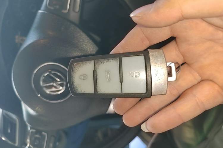 Used Volkswagen Magotan 2013 1.8TSI Premier Model Vehicle Key