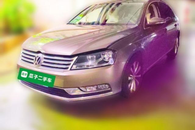 Ojetý Volkswagen Magotan 2013 1.8TSI Premier Model