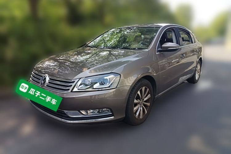 Used Volkswagen Magotan 2013 1.8TSI Luxury Model Guazi used car, China used car export, Used car for sale, Used  cars, Cheapest cars for sale