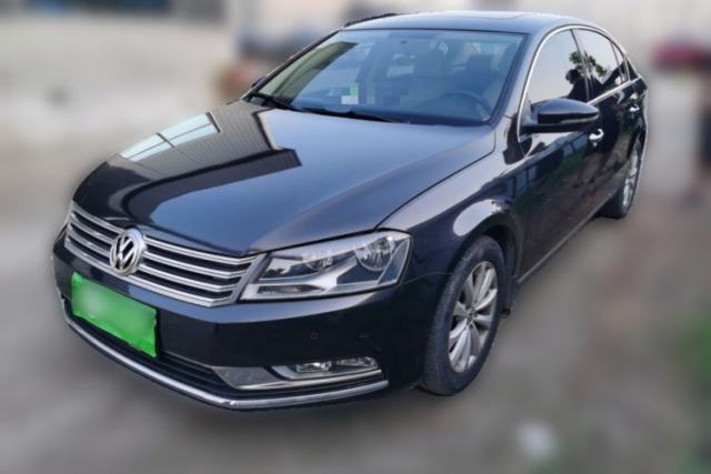 Ojetý Volkswagen Magotan 2013 1.8TSI Premier Model