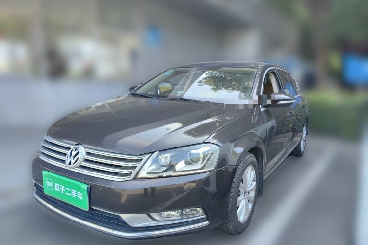 Used Volkswagen Magotan 2013 1.8TSI Luxury Model Guazi used car, China used car export, Used car for sale, Used cars, Cheapest cars for sale