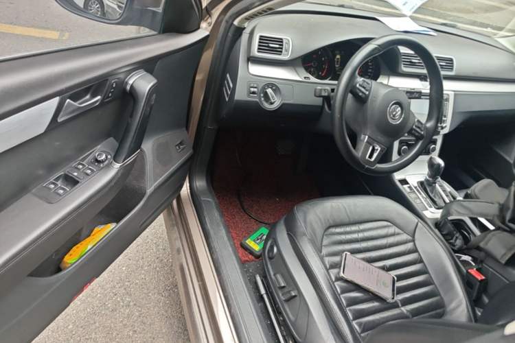 Used Volkswagen Magotan 2013 1.8TSI Premier Model Driver Seat