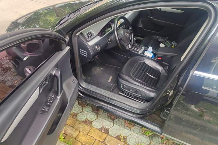 Used Volkswagen Magotan 2013 1.8TSI Premier Model Driver Seat