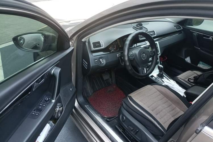 Used Volkswagen Magotan 2013 1.8TSI Luxury Model Driver Seat